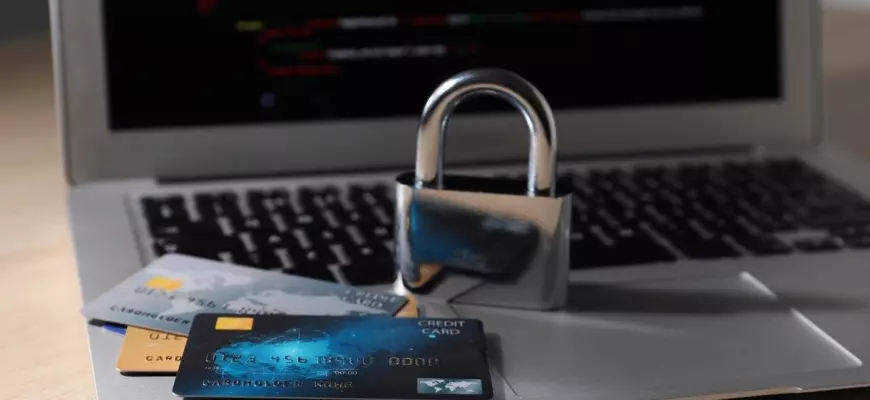 Massive bank data leak: are you affected and what can you do now?