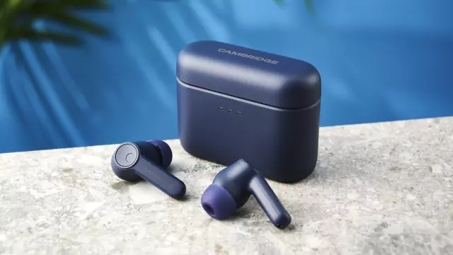 Cambridge Audio Melomania A100 SE Review: Back-to-Basics Hi-Fi Earbuds That Deliver