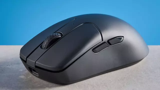 Recenze Keychron M2 8K: Špičkový výkon za nízkou cenu