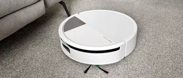 Roomba Max 775 Combo Review: A Stylish but Underperforming Robot Vacuum