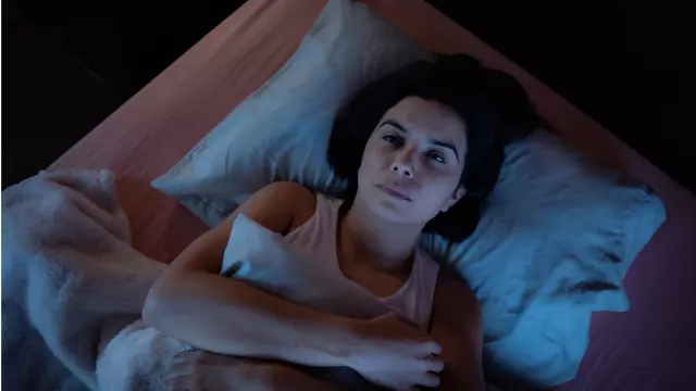 Waking up at 3 a.m.? A doctor reveals the 4 nighttime habits secretly ruining your sleep