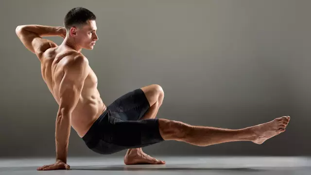 Unlocking Primal Fitness: Why Coaches Are Turning to Animal-Inspired Movement