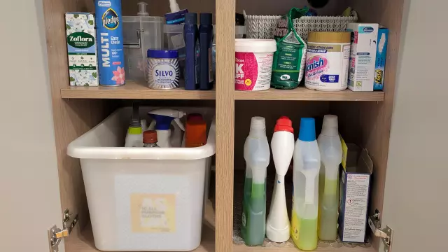 Stop Buying Expensive Cleaners: 3 Secret Stain Removers Hiding in Your Bathroom