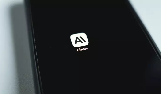 Claude chce svými novými interaktivními vizuály zviditelnit umělou inteligenci pro všechny.